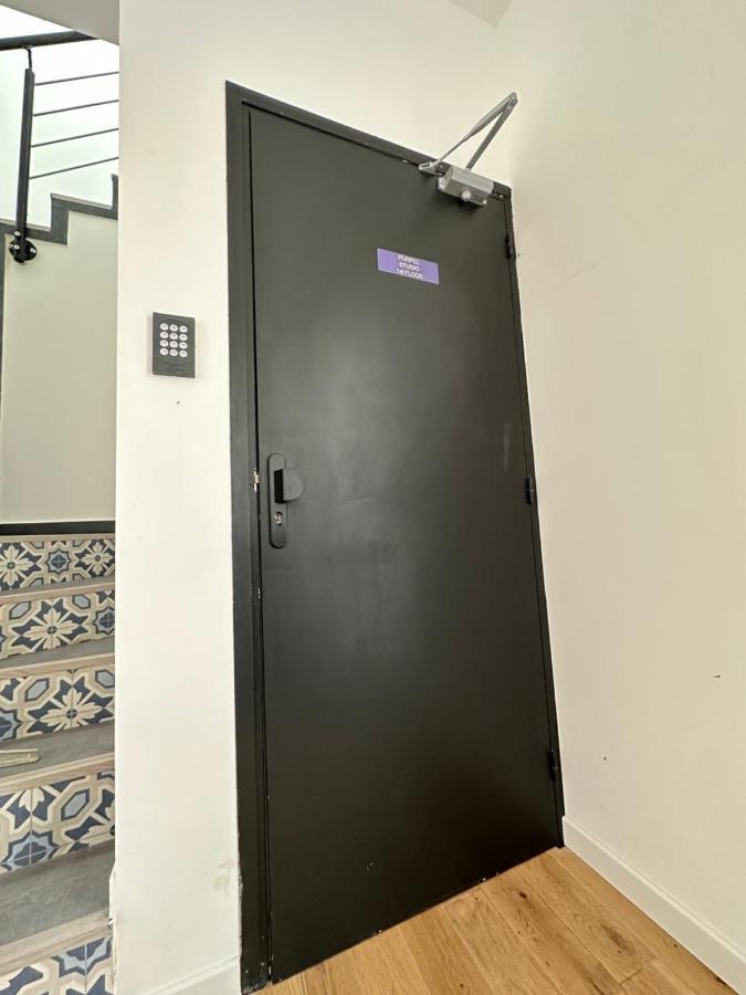 Green&Purple Studio 24-24 Access Bois-Colombes Buitenkant foto