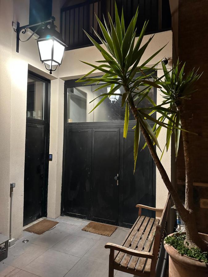 Green&Purple Studio 24-24 Access Bois-Colombes Buitenkant foto